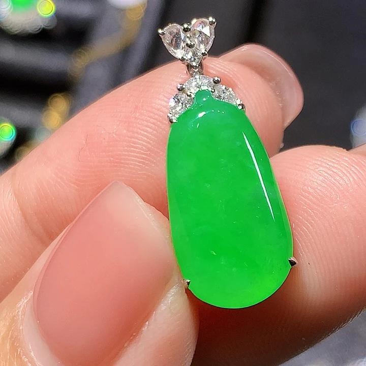 翡翠18K金镶嵌吊坠(不含链)