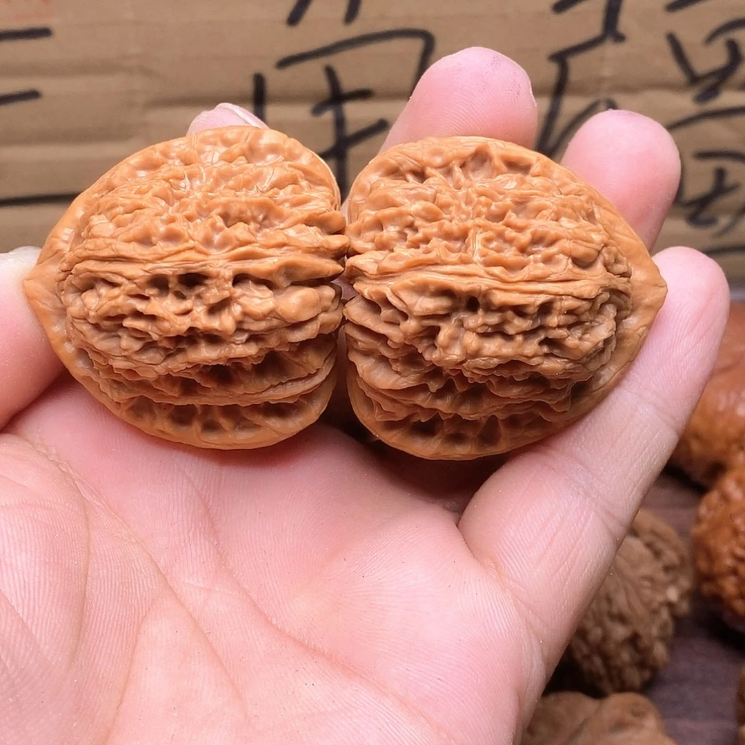 文玩核桃把件41三角疆……