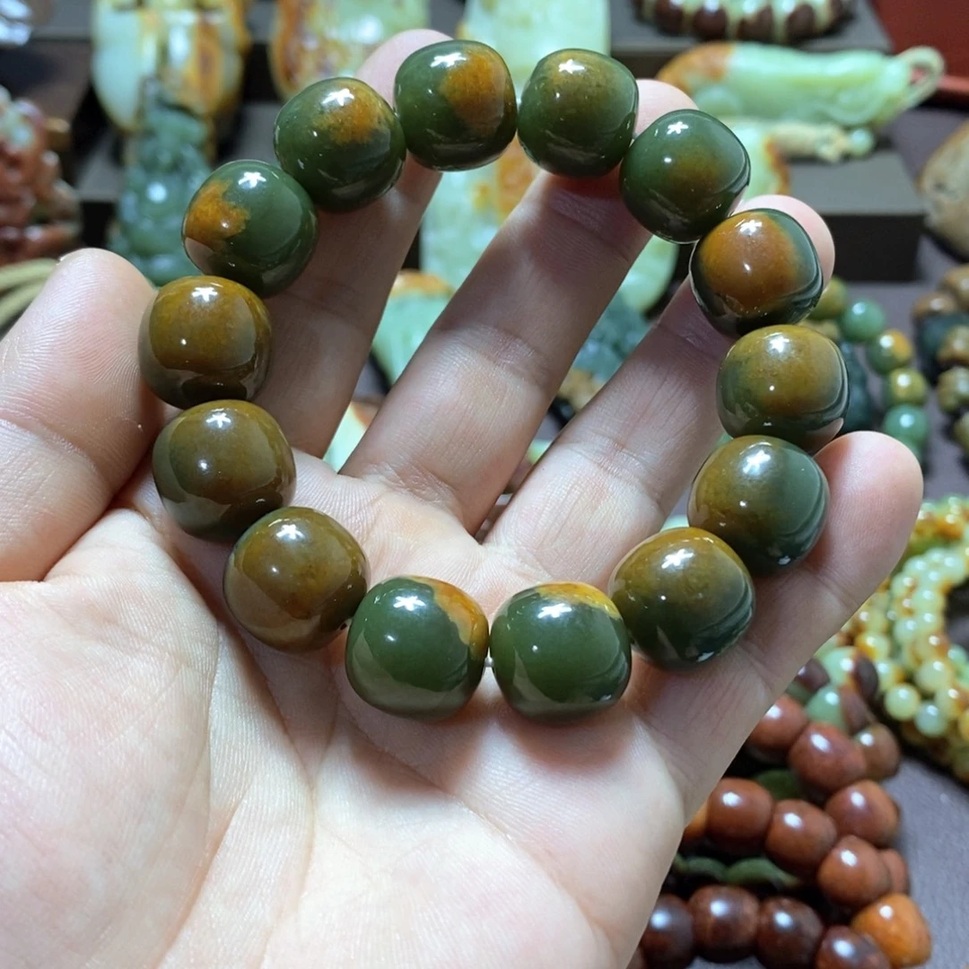 透闪石质玉未镶嵌手链16