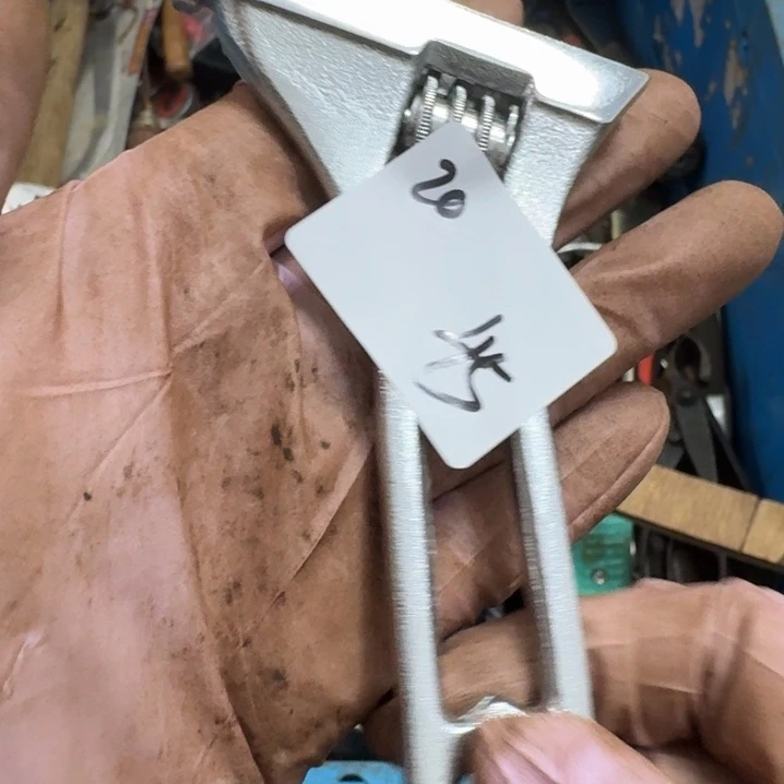 毛***坤家用多功能家用五金