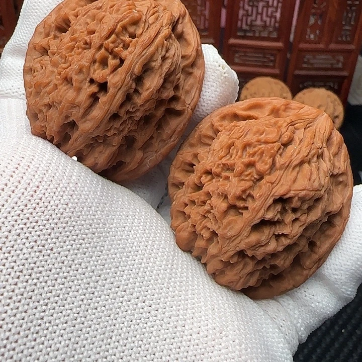 吊坠文玩核桃全品南疆石蝴蝶异形43