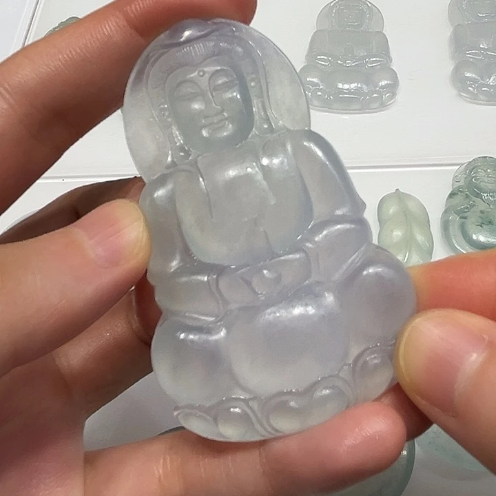 定制翡翠未镶嵌挂件