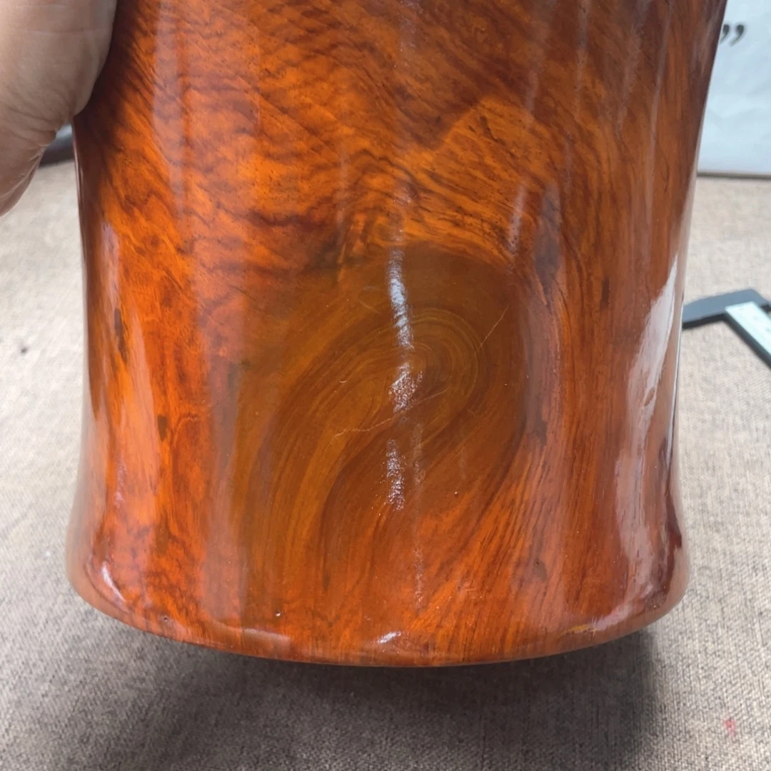 大果紫檀（缅甸花梨）笔筒