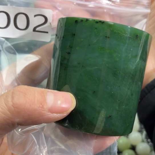 和田玉未镶嵌珠宝半成品