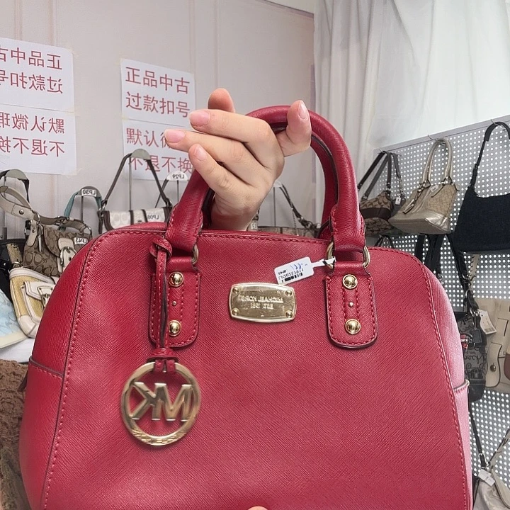 蚕丝MK红色手提包