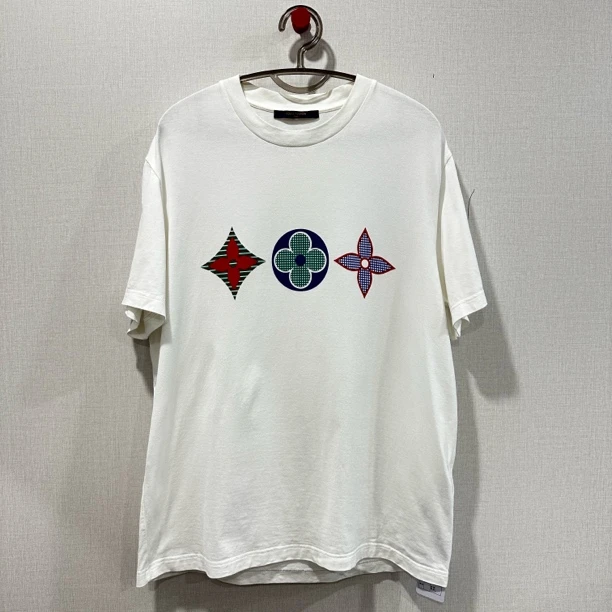 99新 LouisVuitton/路易威登 三花白色短袖 尺码：L  11317