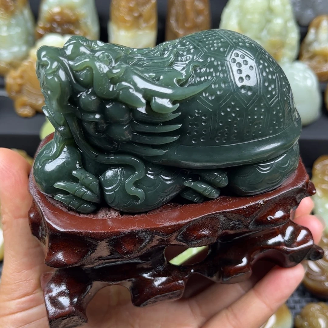 和田玉未镶嵌把件