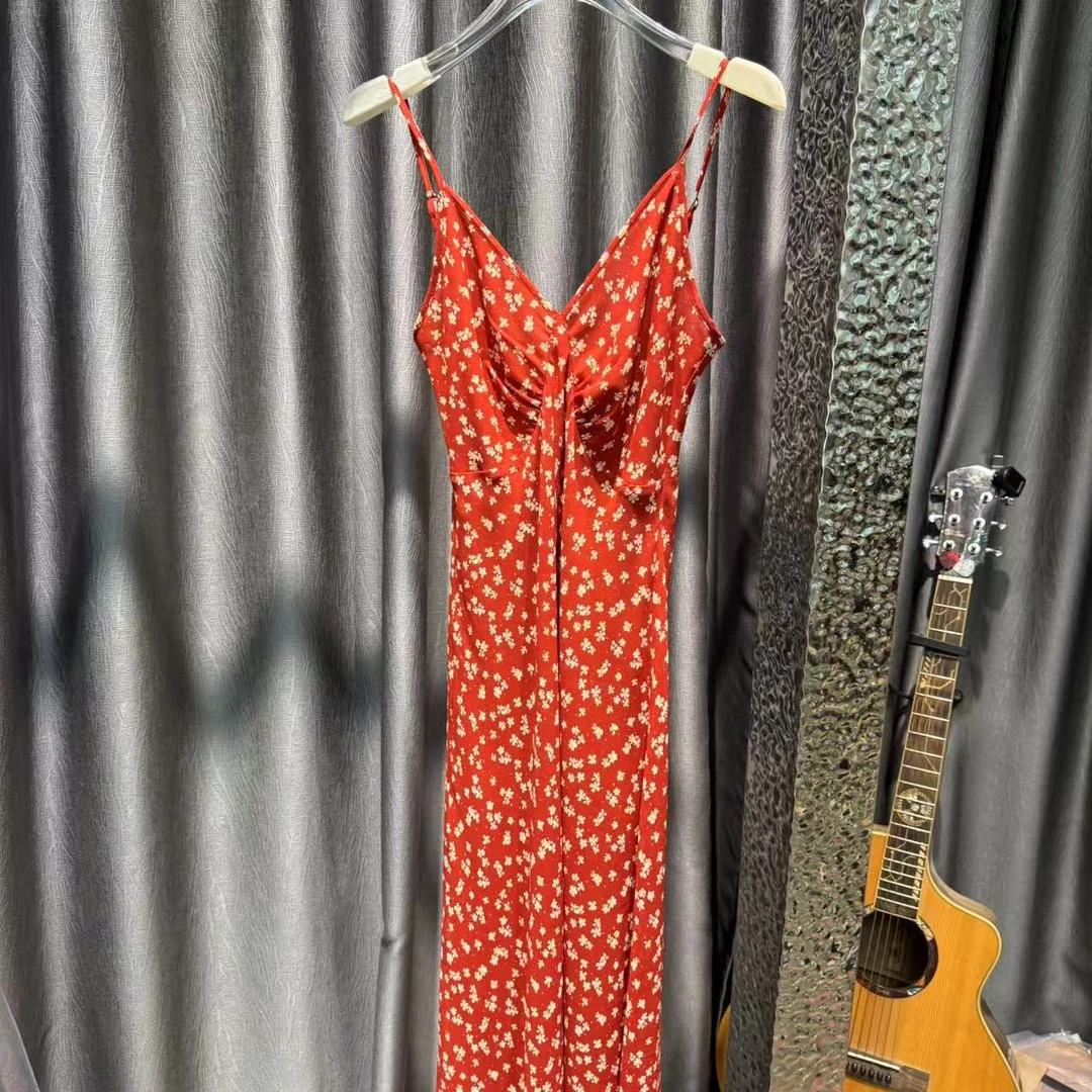 【花花专属】2025红色小雏菊浪漫设计师假风显瘦连衣裙