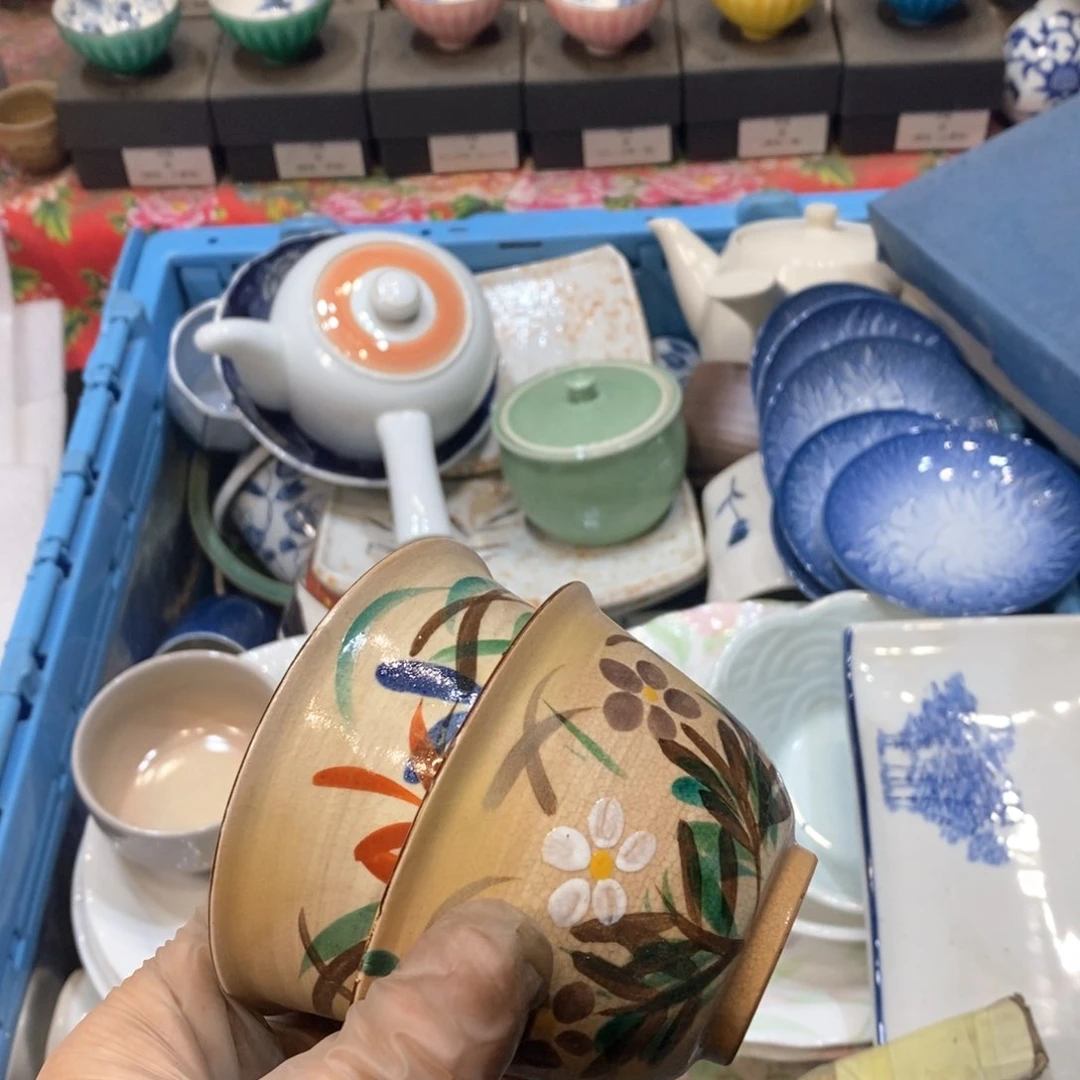 瓷片?**月提高哈哈哈哈哈哈