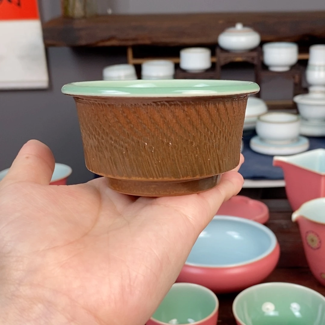 朱砂胎双釉结合梅子青结合草木灰跳刀 马蹄杯 不开片