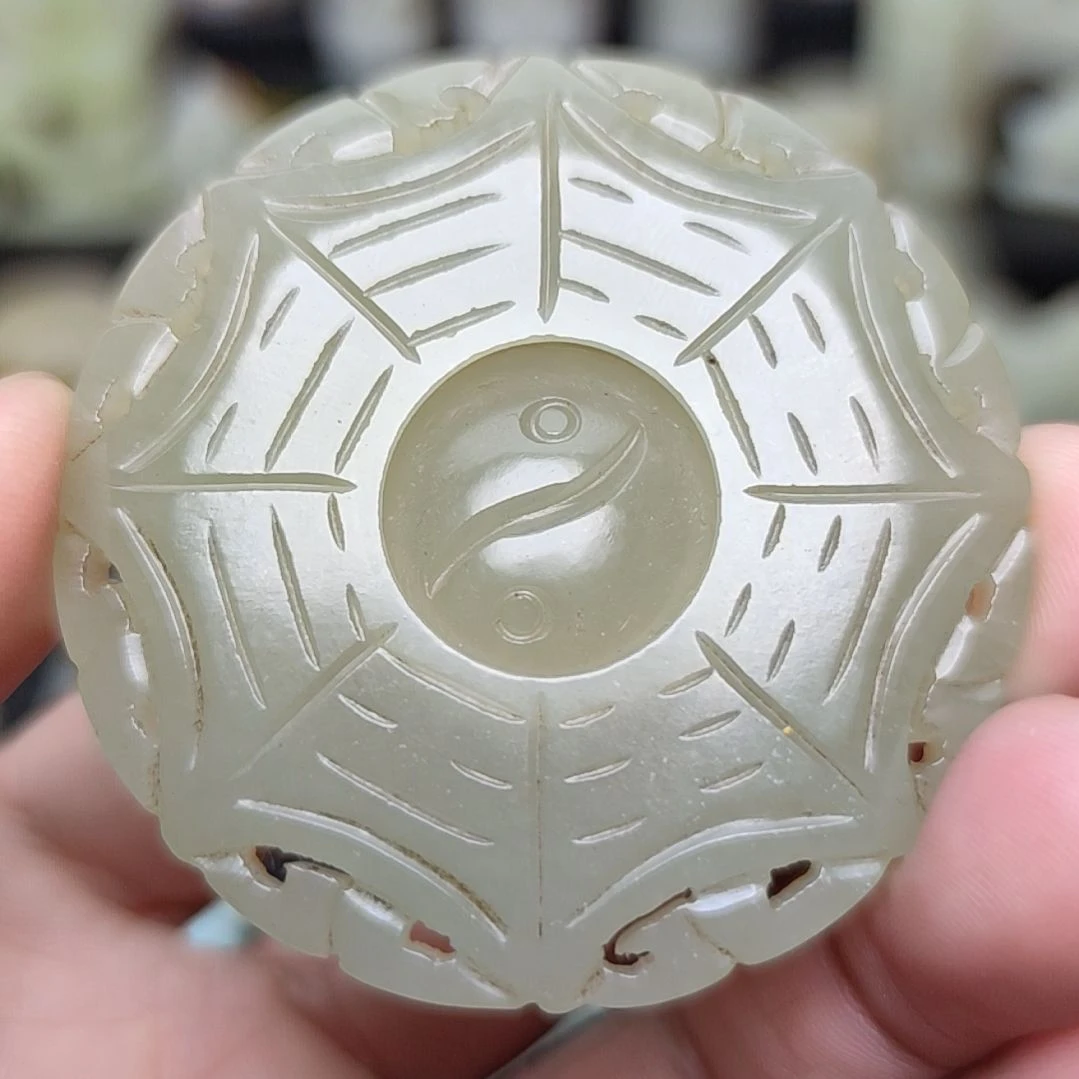 和田玉挂件未镶嵌