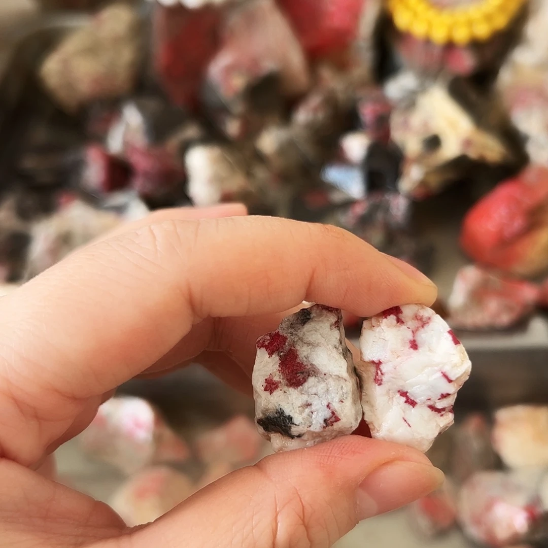 用***0天然辰砂福利朱砂毛料