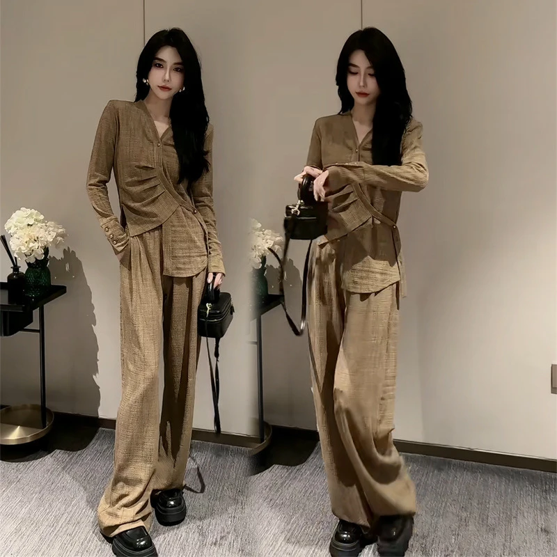 时尚洋气套装女2025春季新款不规则设计上衣宽松显瘦阔腿裤两件套