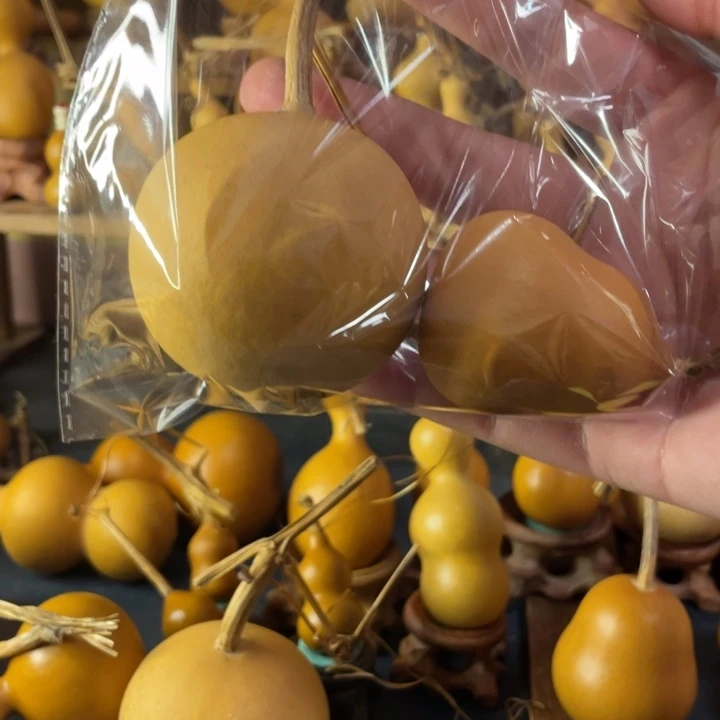 虾****直播间葫芦一物一拍