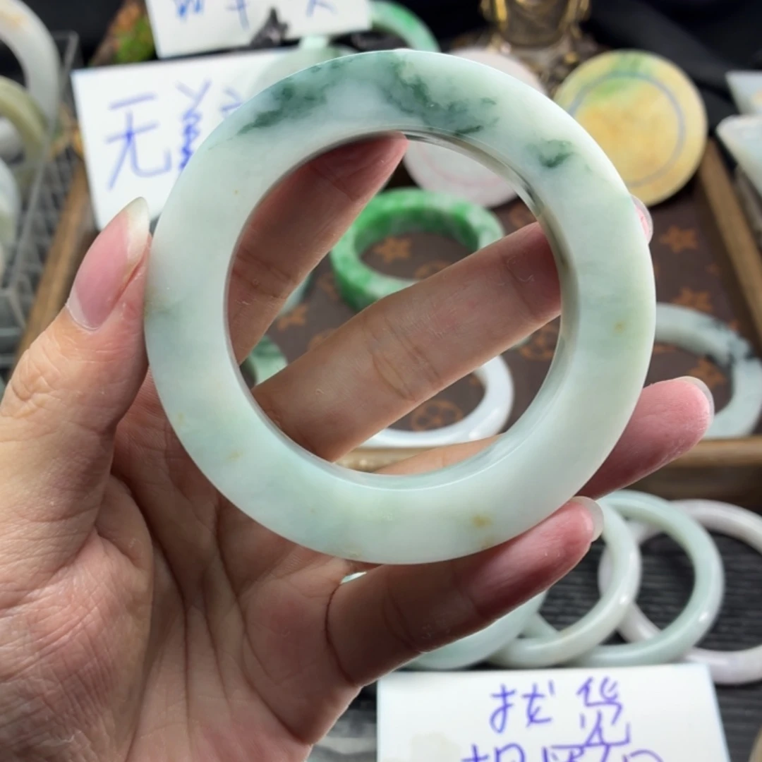 定制翡翠未镶嵌翡翠A货毛胚手镯定制