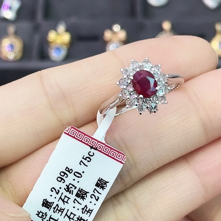 红宝石戒指18K金镶嵌0.75缅甸