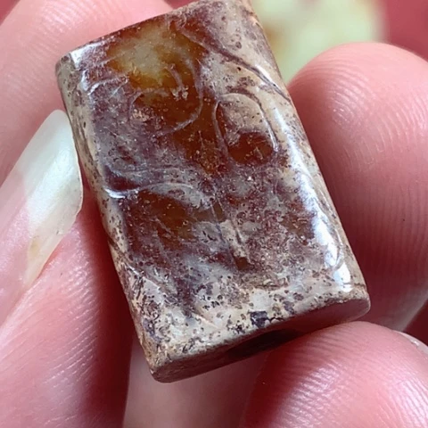 未镶嵌和田玉（糖玉）挂件