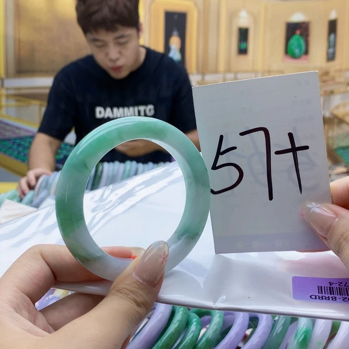 未镶嵌手镯翡翠099……