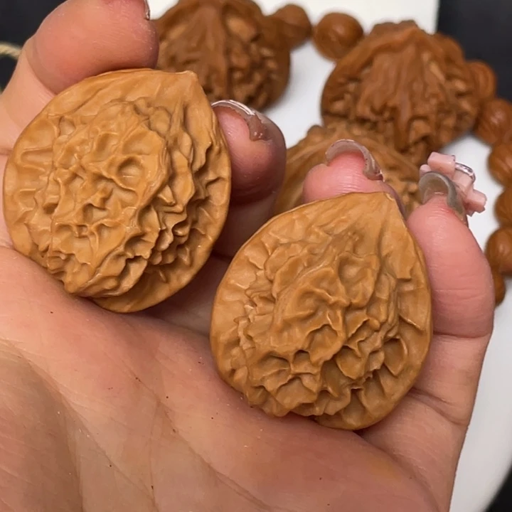 核桃把件秦岭核桃种植区建设工程