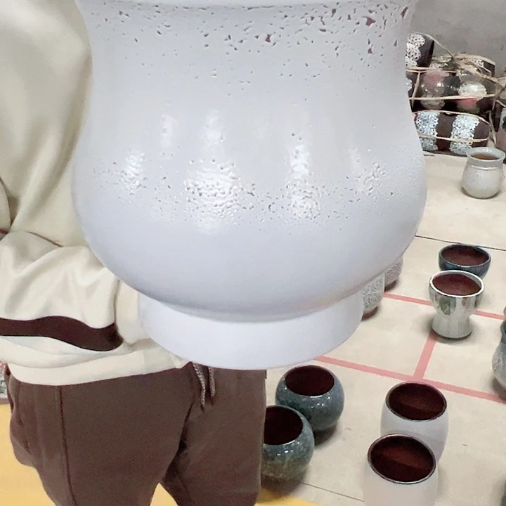 高度30厘米口27厘米