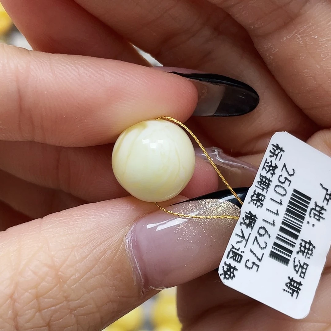 琥珀珠宝奇石未镶嵌?12.5mm微瑕