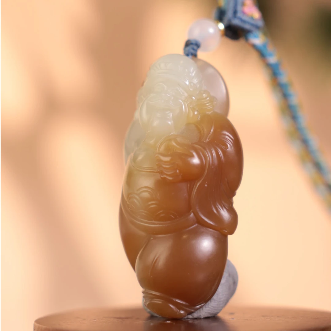 ZR5950二十世纪和田玉糖白财神吊坠