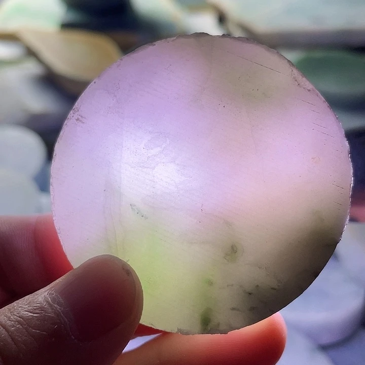 翡翠挂件未镶嵌毛料42