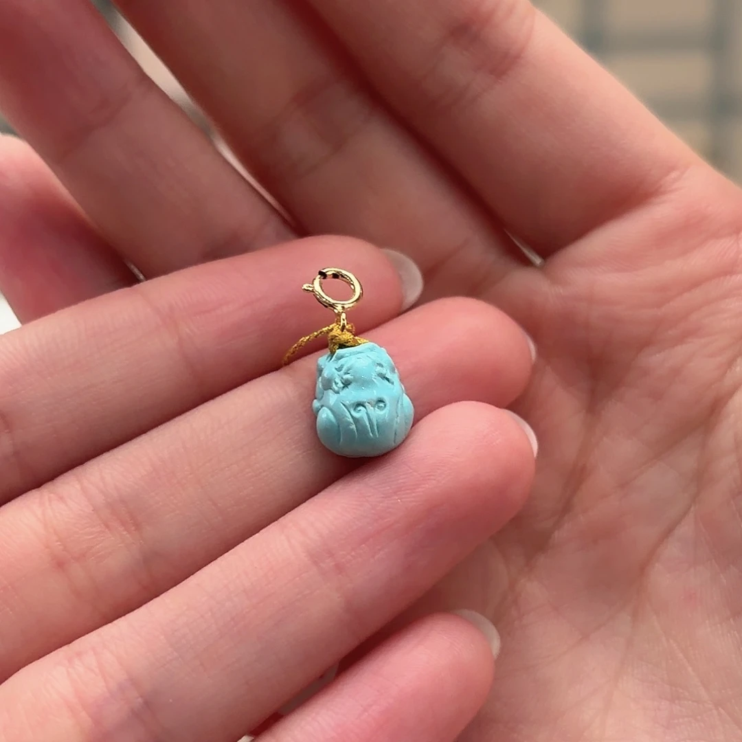 绿松石未镶嵌颈饰