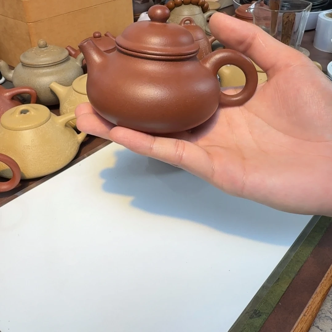 茶壶紫砂黑气容天