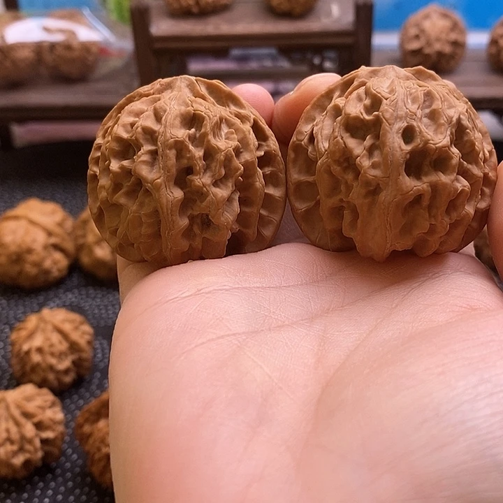 文玩核桃吊坠苹果43