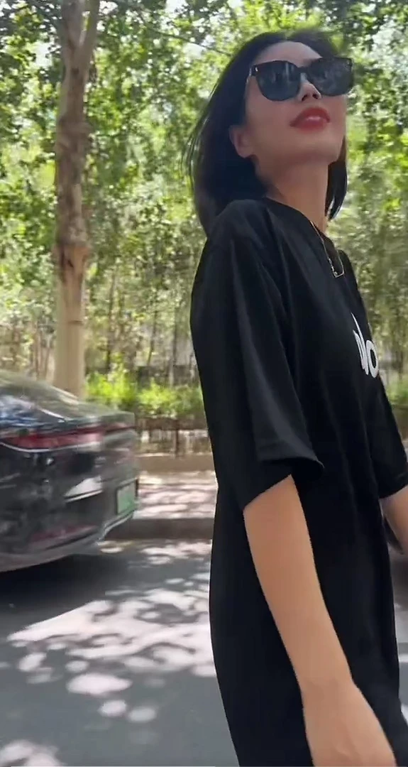Miss Huo 字母短袖 A 86329