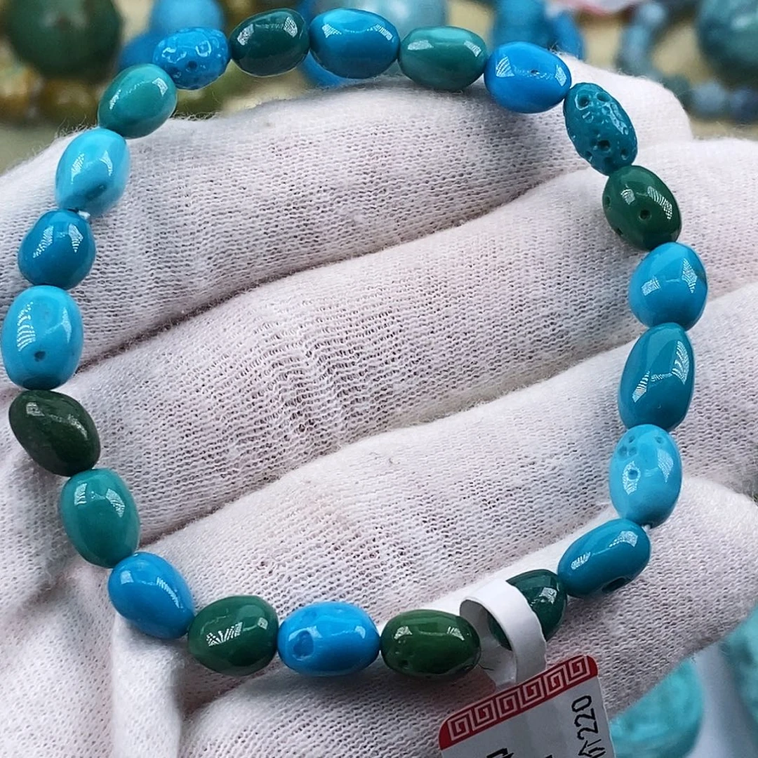 笑***吧绿松石未镶嵌珠宝奇石