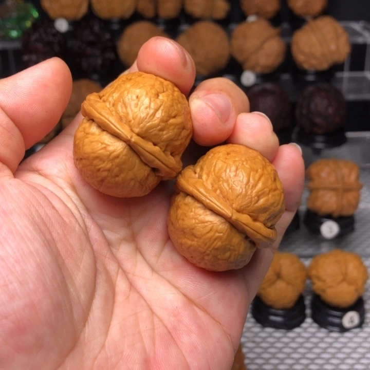 橄榄核吊坠8粗筋大屁桃