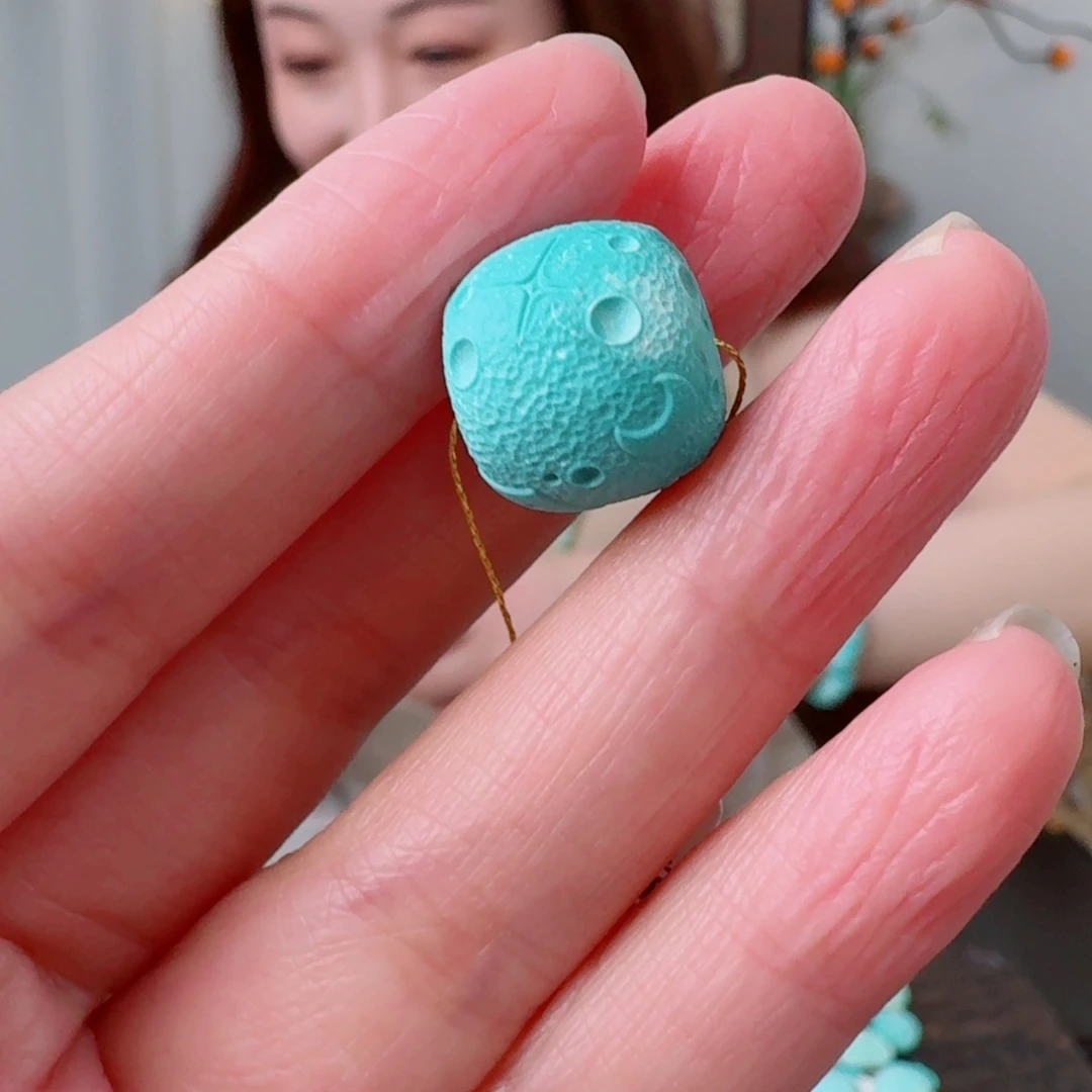 未镶嵌绿松石珠宝奇石