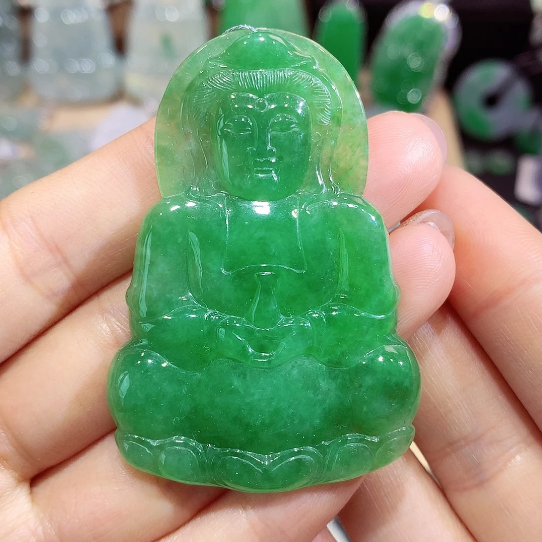 翡翠未镶嵌颈饰观音