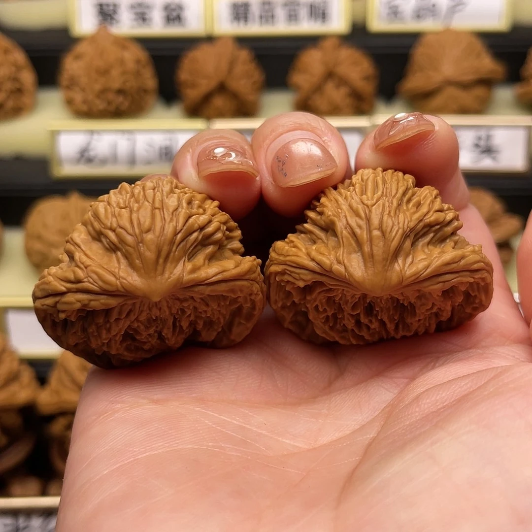 【闪购商品】文玩核桃吊坠蛇头