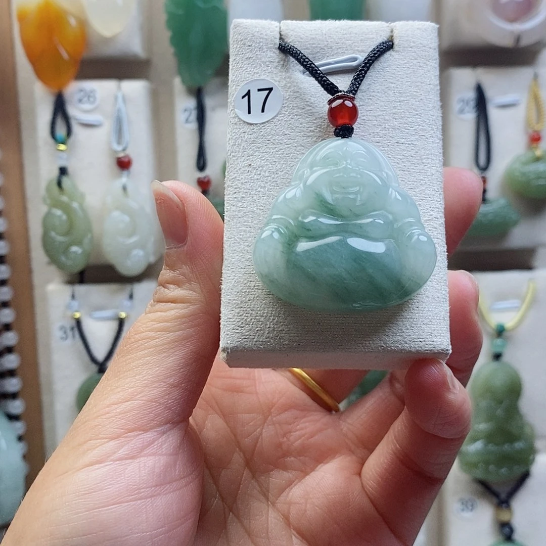 石英质玉未镶嵌颈饰