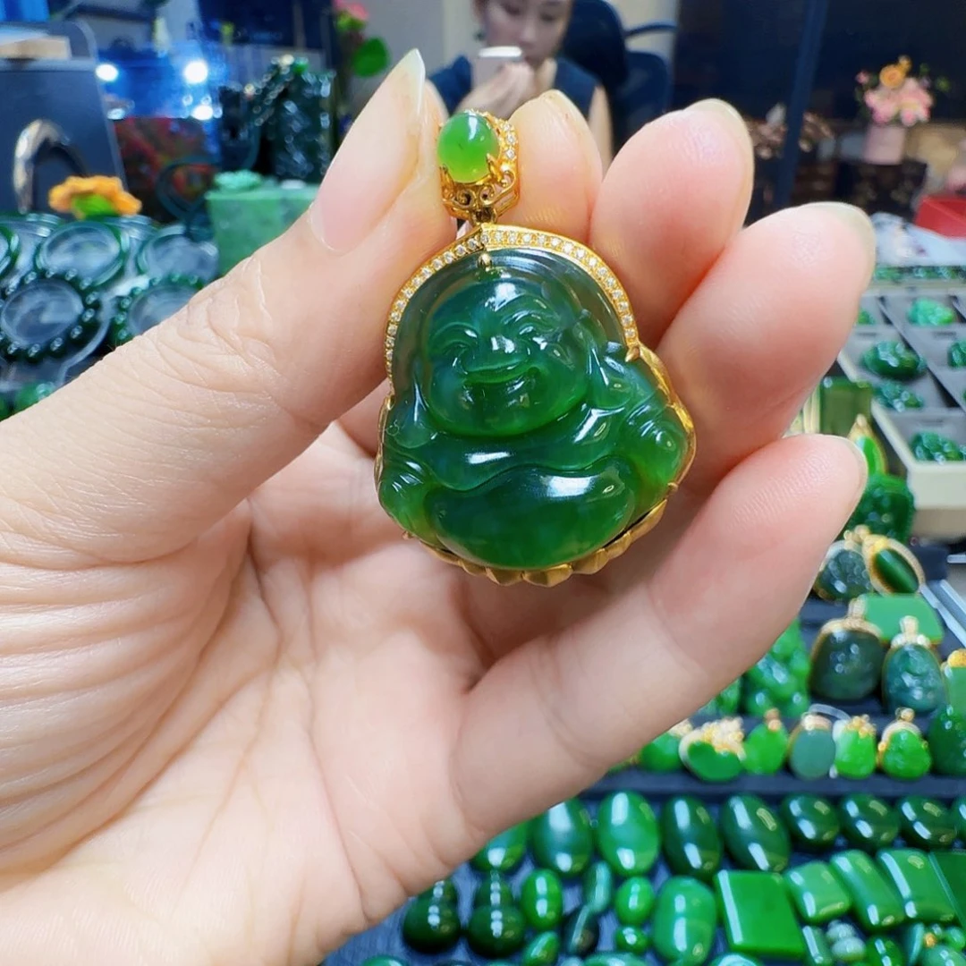 和田玉（碧玉）18K金镶嵌颈饰三****川