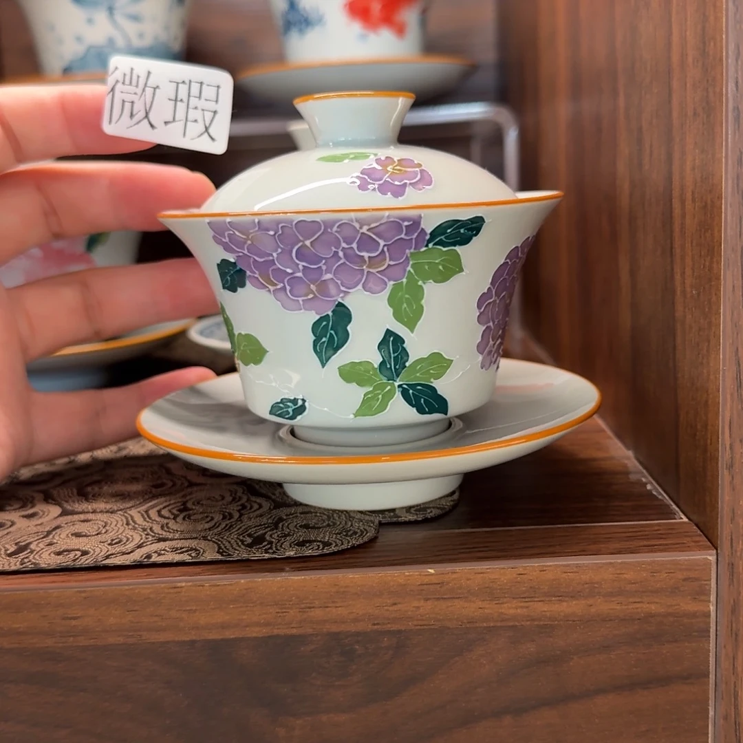 釉下手绘茶具微瑕