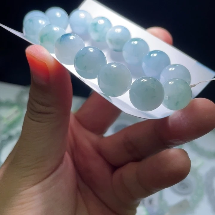 未镶嵌定制翡翠翡翠卡13