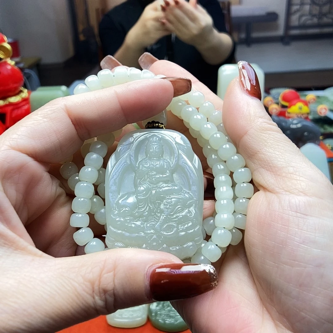 颈饰未镶嵌和田玉大****酱