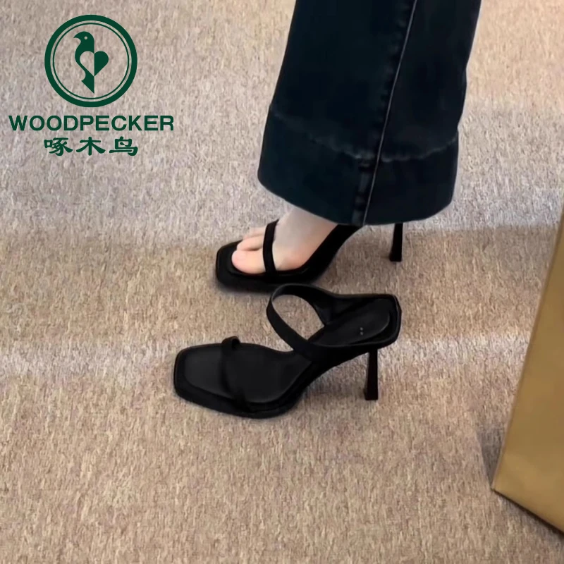 啄木鸟网红性感时尚高跟凉鞋女外穿黑色方头露趾一字带细跟凉拖鞋