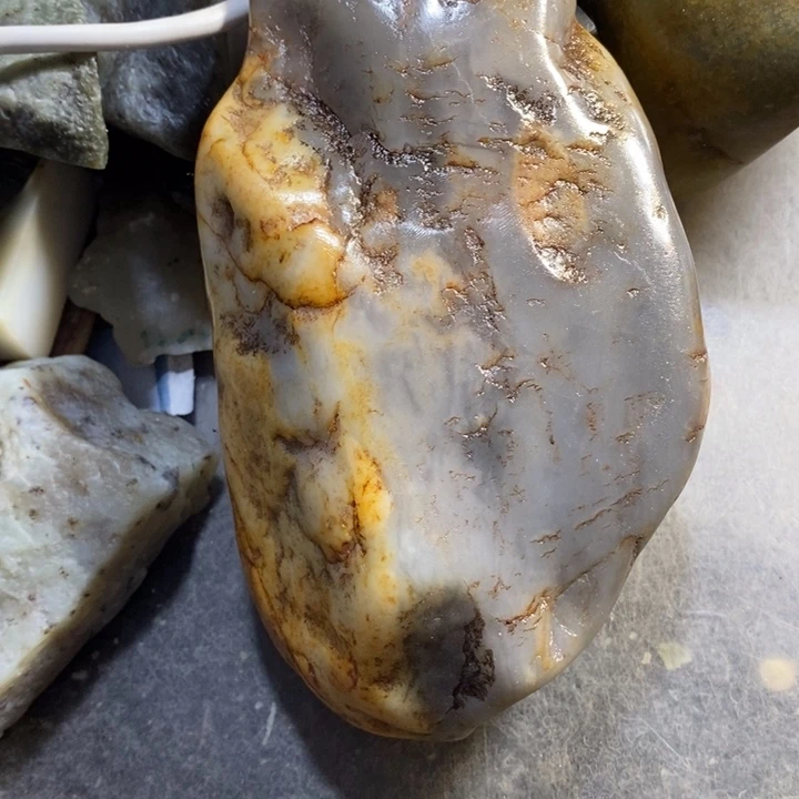 未镶嵌和田玉（糖玉）挂件剑*手