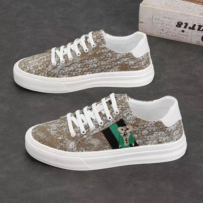 2025春秋新款男鞋欧洲站潮流时尚百搭休闲鞋男士轻奢一脚蹬懒人鞋