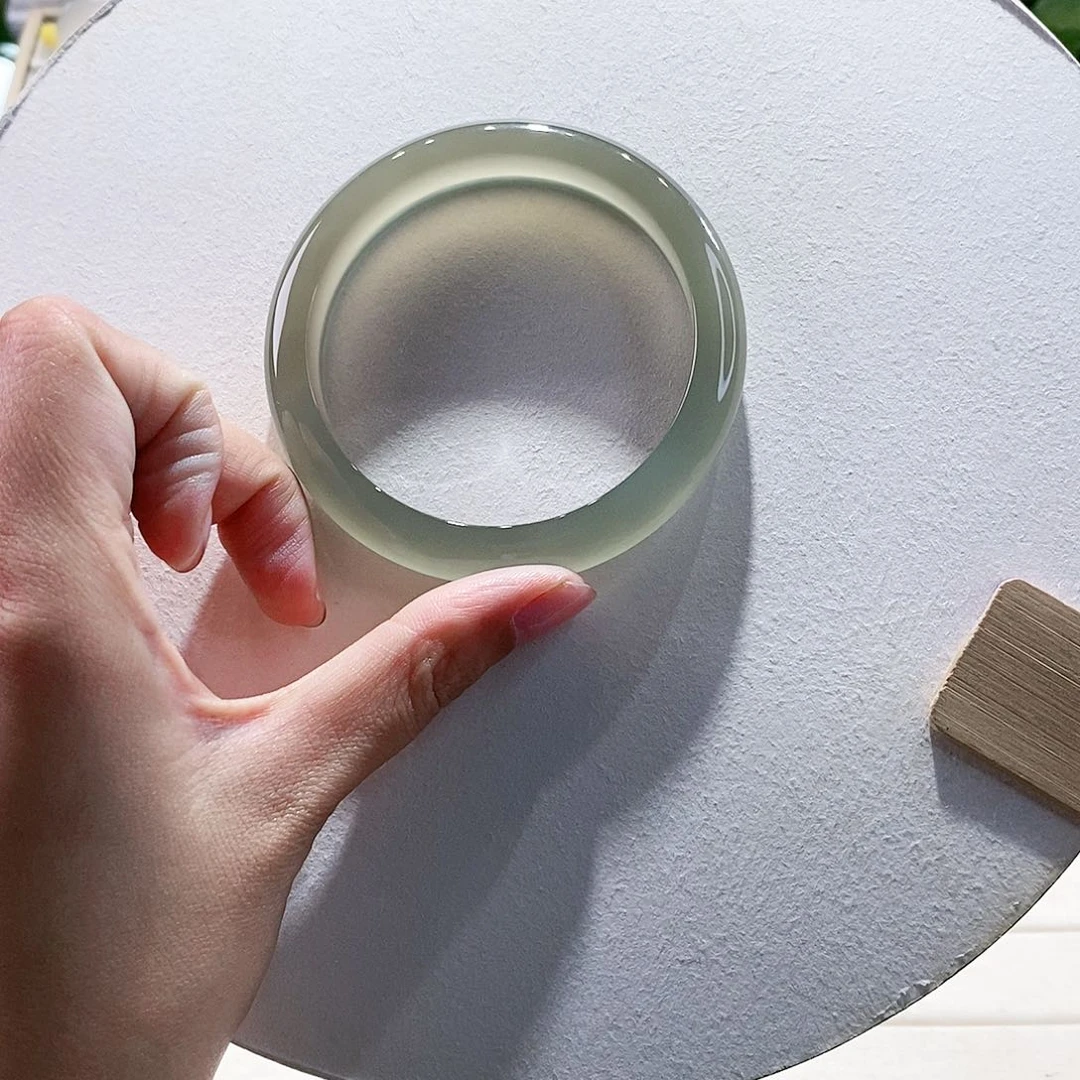 手镯玛瑙/玉髓未镶嵌60.9