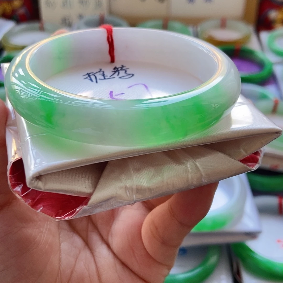 未镶嵌手镯翡翠16号