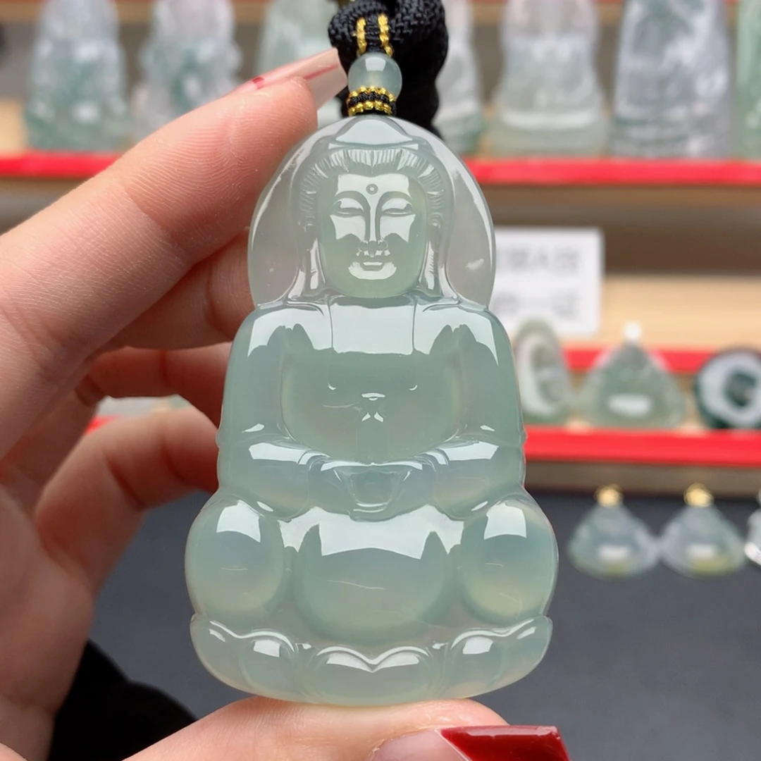 唐***生翡翠未镶嵌颈饰观音