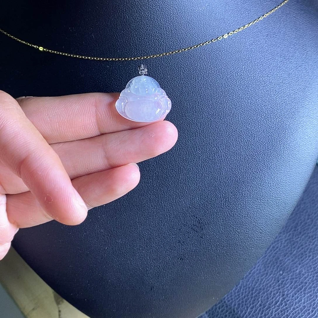 颈饰18K金镶嵌翡翠