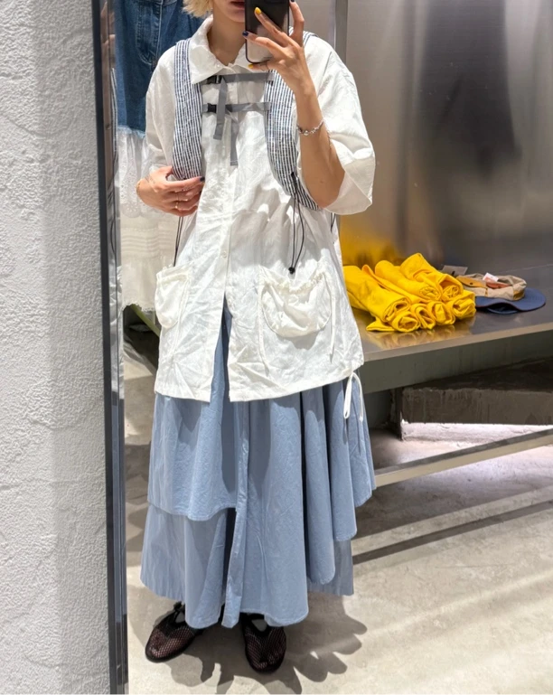 设计感单排扣马甲叠穿短袖T恤搭配半身裙女装夏季显瘦