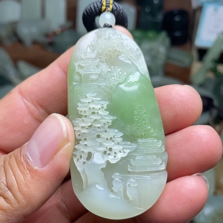 R***b和田玉未镶嵌颈饰